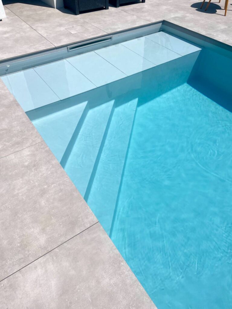 escalier d'angle piscine arradon